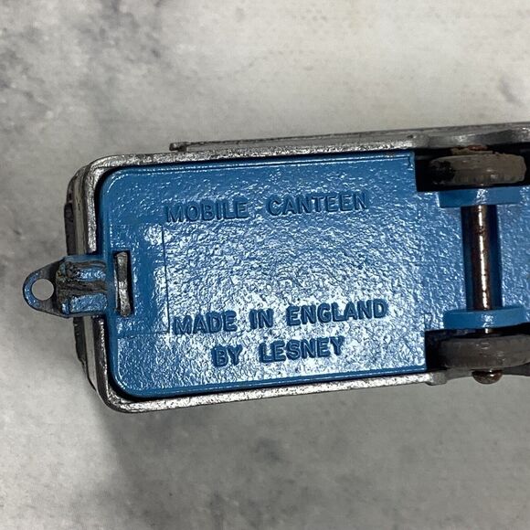 Vintage Lesney Mobile Canteen Refreshments Trailer #74 England - Picture 9 of 12